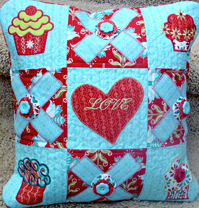 Tic Tac Toe - Embroidered Cupcake Pillow Tutorial!